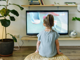 Should you be screening your child’s screen time?