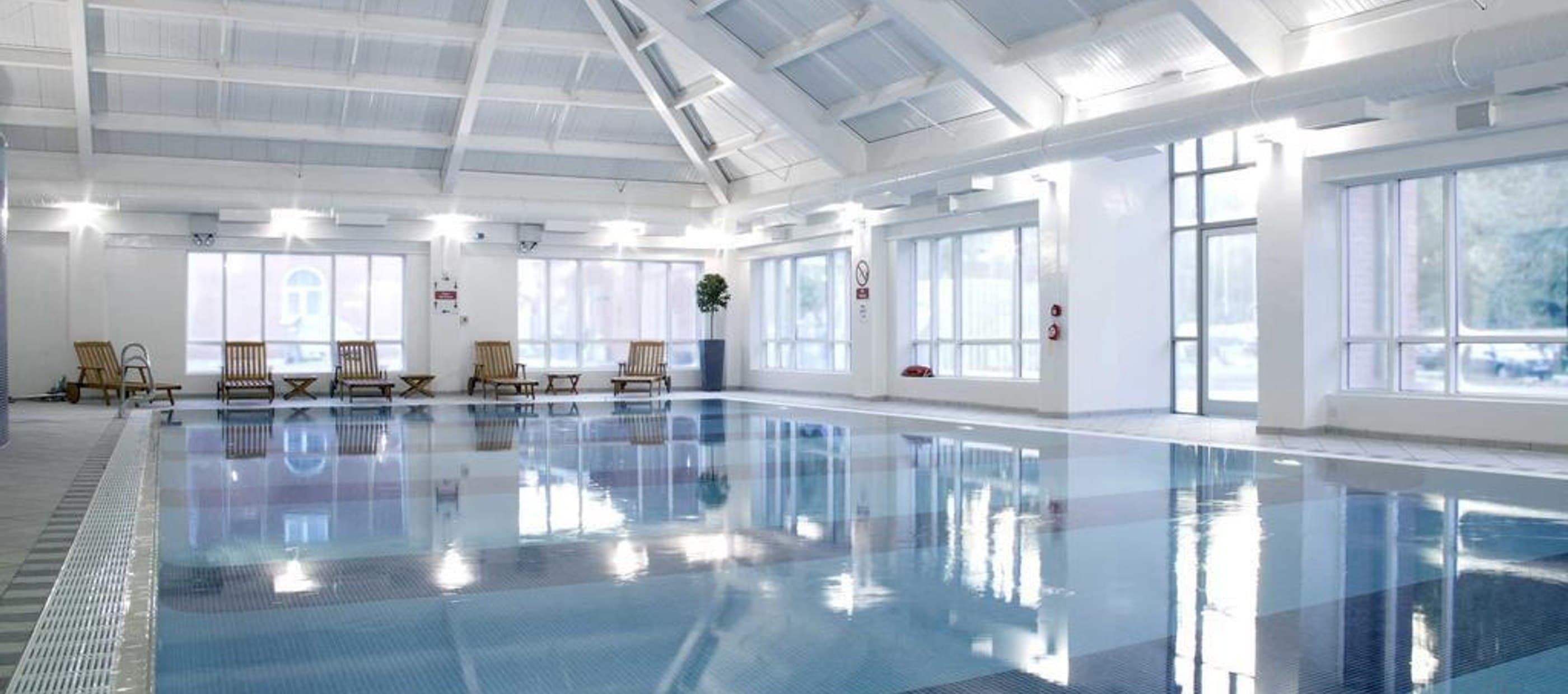 Swimming Lessons at Brandon Hall Hotel in Wolston