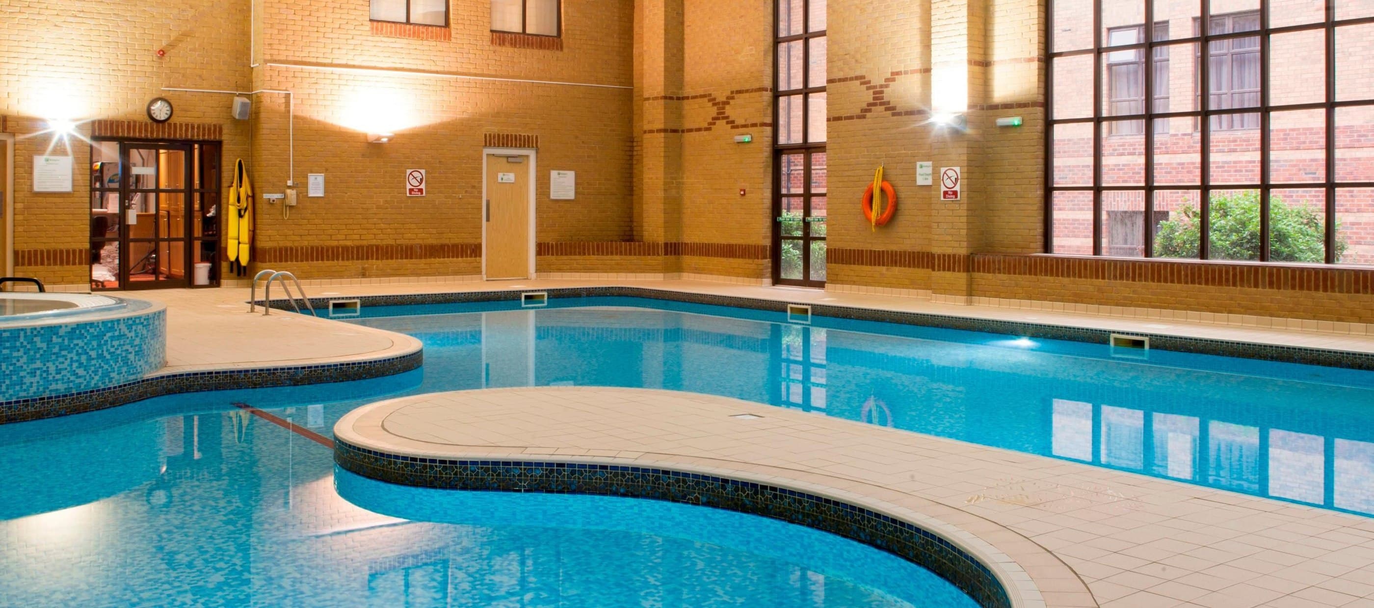 Swimming Lessons at Holiday Inn Rotherham in Rotherham